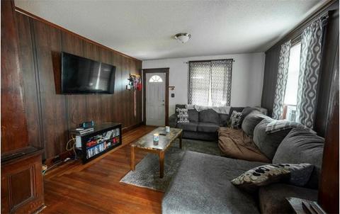 720 Providence St, Woonsocket, RI 02895 photo 5