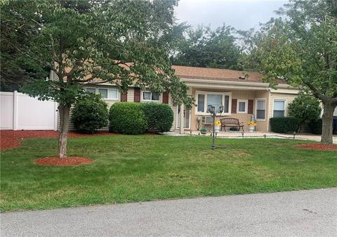 14 Independence Dr, Warwick, RI 02888 photo 3