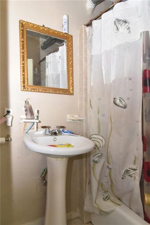 42 Parker St, Woonsocket, RI 02895 photo 24