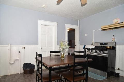 42 Parker St, Woonsocket, RI 02895 photo 10