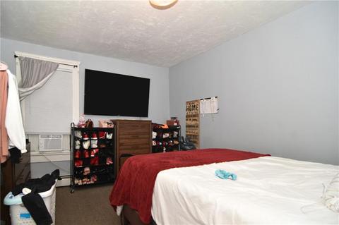 42 Parker St, Woonsocket, RI 02895 photo 4