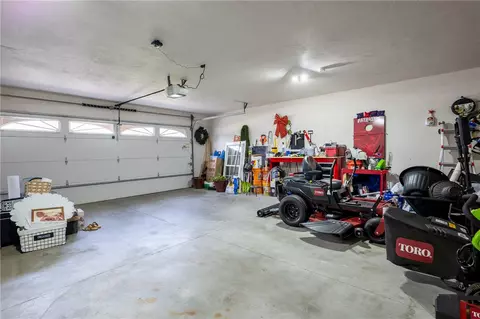8 Kurts Pl, Taunton, MA 02780 photo 42