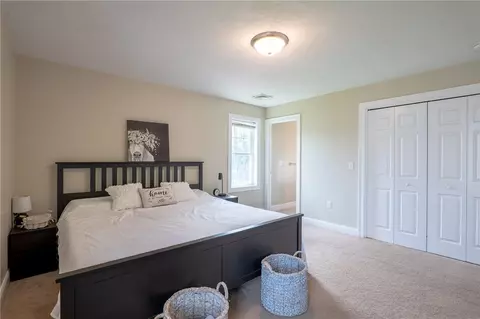 8 Kurts Pl, Taunton, MA 02780 photo 33