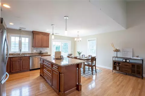 8 Kurts Pl, Taunton, MA 02780 photo 13