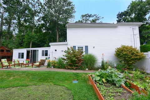 134 Pender Ave, Warwick, RI 02889 photo 33