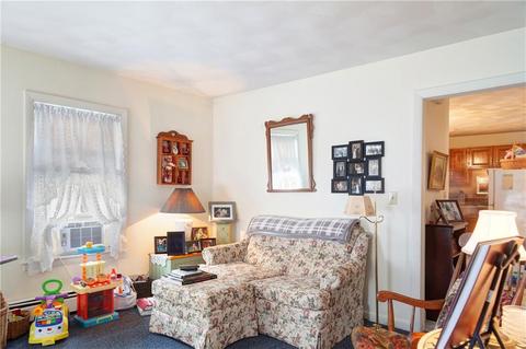 21 William St, Bristol, RI 02809 photo 4