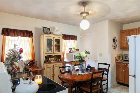 21 William St, Bristol, RI 02809 photo 5