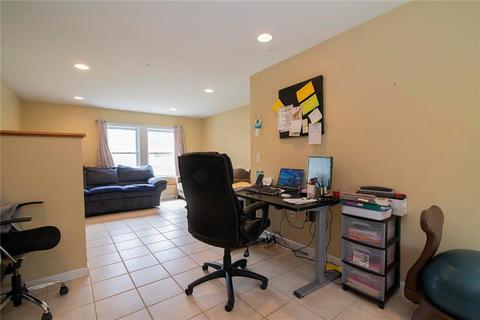 10 Wall St, Westerly, RI 02891 photo 15