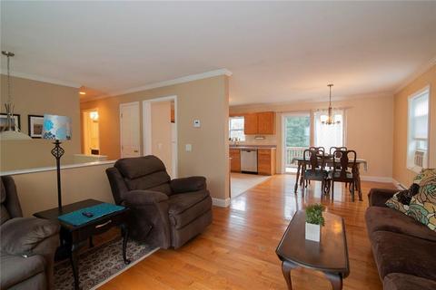 10 Wall St, Westerly, RI 02891 photo 9