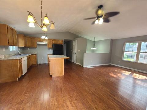 164 Lloyd Ave, Warwick, RI 02889 photo 5