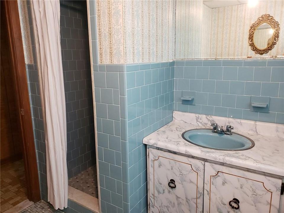  74 Marlow St, Cranston, RI 02920 photo 19