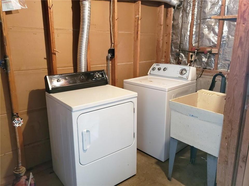  74 Marlow St, Cranston, RI 02920 photo 21