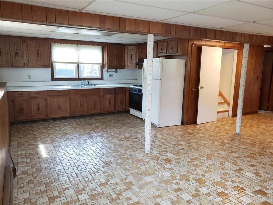  74 Marlow St, Cranston, RI 02920 photo 17