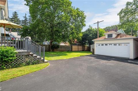98 Coe St, Woonsocket, RI 02895 photo 36