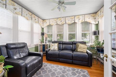 98 Coe St, Woonsocket, RI 02895 photo 12