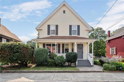 98 Coe St, Woonsocket, RI 02895 photo 1