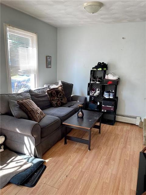 33 Mohawk Ave, Warwick, RI 02889 photo 4
