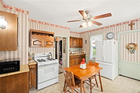318 Ring Ave, Warwick, RI 02888 photo 19