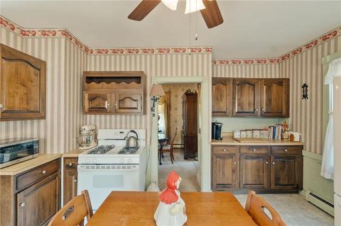 318 Ring Ave, Warwick, RI 02888 photo 18