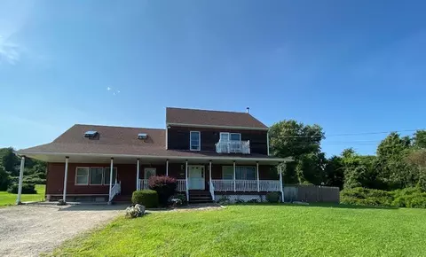 1111 Wapping Rd, Middletown, RI 02842 photo 1
