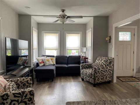 32 Read St, East Providence, RI 02915 photo 4
