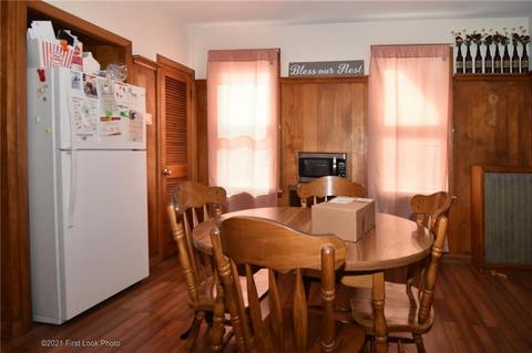 72 Bellevue Ave, Woonsocket, RI 02895 photo 11
