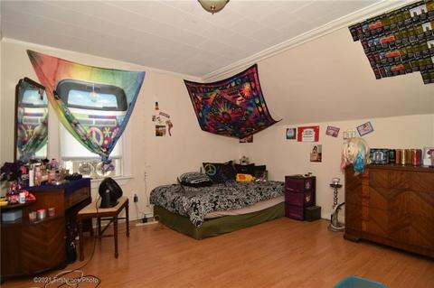 72 Bellevue Ave, Woonsocket, RI 02895 photo 27