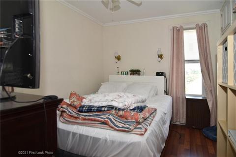 72 Bellevue Ave, Woonsocket, RI 02895 photo 19