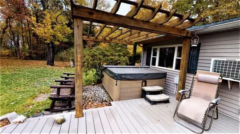 249 Shore Dr, Coventry, RI 02816 photo 6
