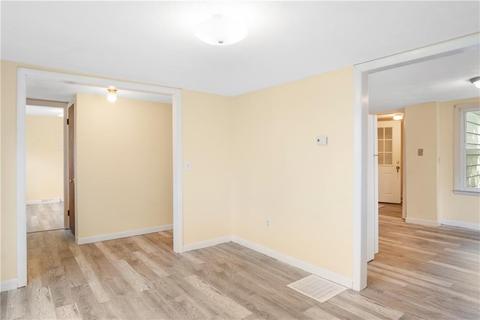 2 Pevear Ave, Warwick, RI 02886 photo 9
