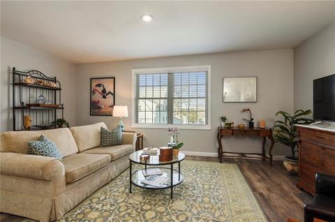 61 Summer St, Westerly, RI 02891 photo 9