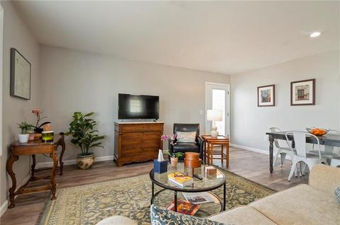 61 Summer St, Westerly, RI 02891 photo 10