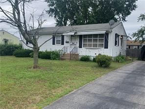 56 Michael Dr, Warwick, RI 02889 photo 1