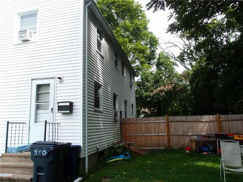20 Studley Ave, Warwick, RI 02889 photo 4