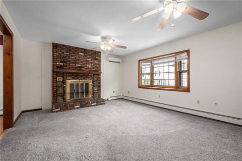 36 Lexington St, Woonsocket, RI 02895 photo 9