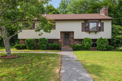 36 Lexington St, Woonsocket, RI 02895 photo 1