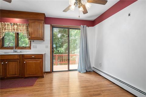 36 Lexington St, Woonsocket, RI 02895 photo 17