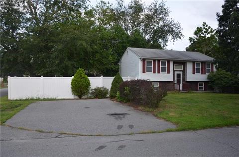 72 Lloyd Ave, Warwick, RI 02889 photo 2