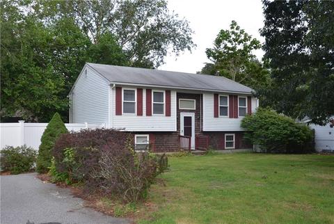 72 Lloyd Ave, Warwick, RI 02889 photo 1