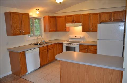 72 Lloyd Ave, Warwick, RI 02889 photo 6
