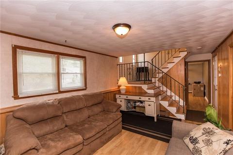 202 Glaude Ln, Woonsocket, RI 02895 photo 15