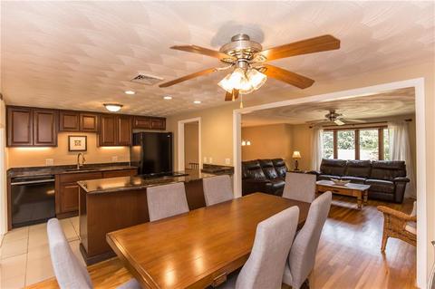 202 Glaude Ln, Woonsocket, RI 02895 photo 5