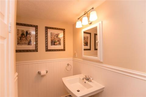 202 Glaude Ln, Woonsocket, RI 02895 photo 12