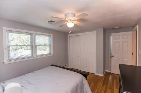 202 Glaude Ln, Woonsocket, RI 02895 photo 9