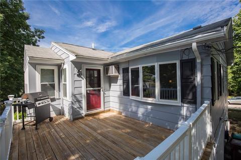202 Glaude Ln, Woonsocket, RI 02895 photo 18