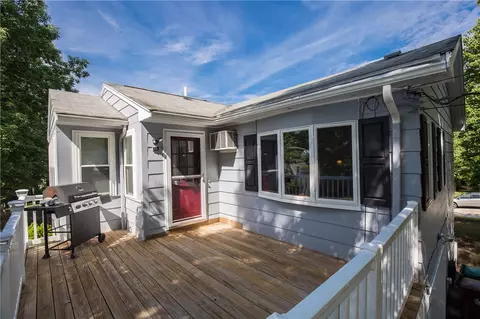 202 Glaude Ln, Woonsocket, RI 02895 photo 18