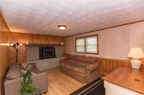 202 Glaude Ln, Woonsocket, RI 02895 photo 14