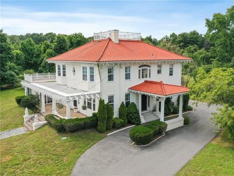 83 Janice Rd, Warwick, RI 02886 photo 2