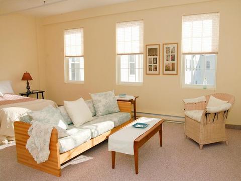 148 Bernon St #13, Woonsocket, RI 02895 photo 3