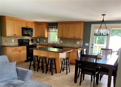 18 Laforge Dr, Coventry, RI 02816 photo 2
